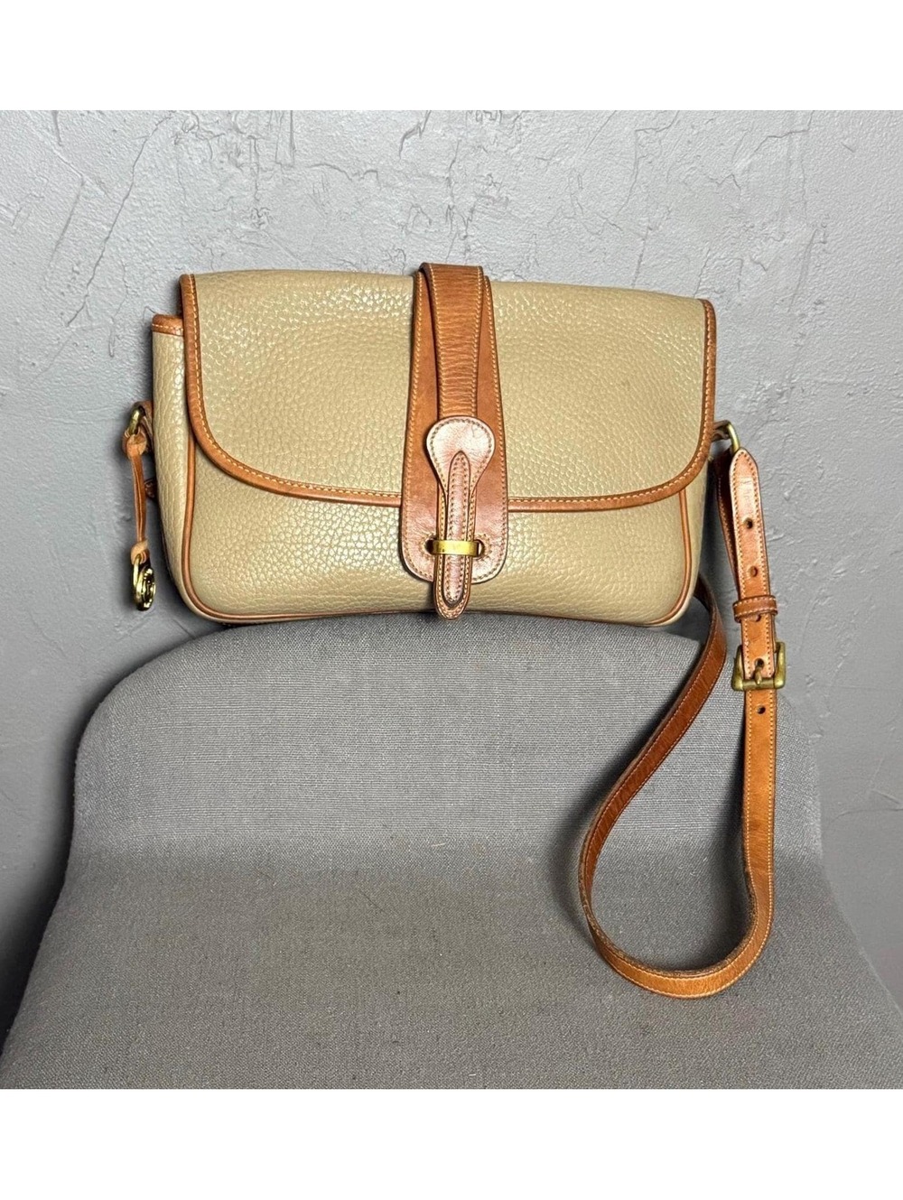 Early 80's Dooney & Bourke AWL Equestrian Bag Mushroom Taupe Pebbled Leather